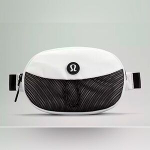 Lululemon Take it On Belt Bag